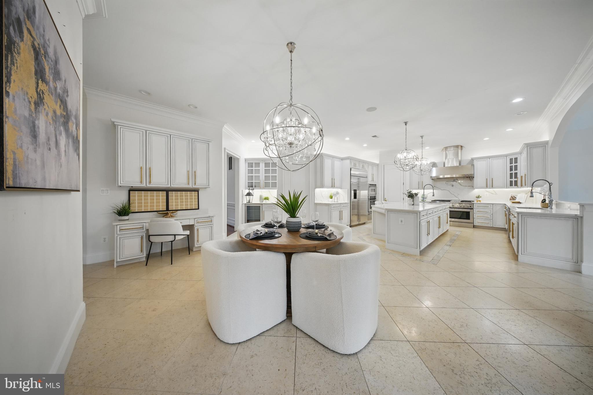 BELMONT COUNTRY CLUB - Residential