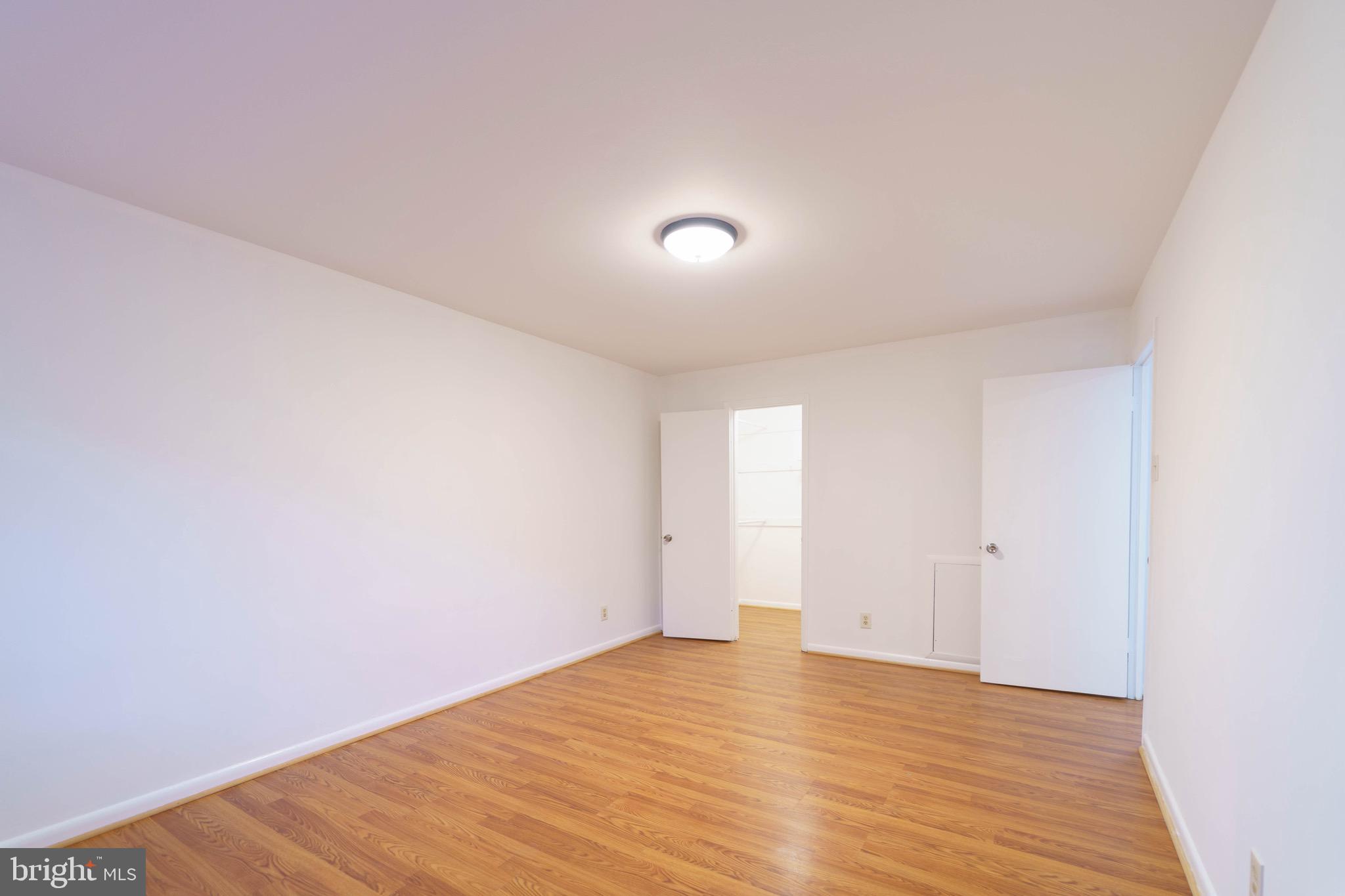 OCCOQUAN RIDGE CONDO - Residential Lease