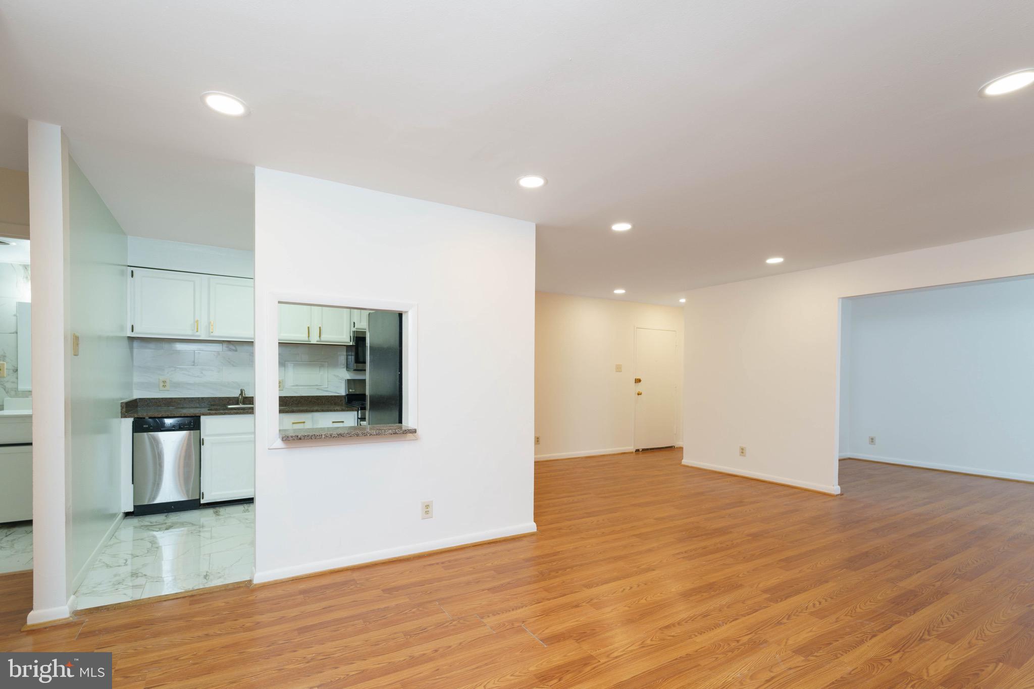 OCCOQUAN RIDGE CONDO - Residential Lease