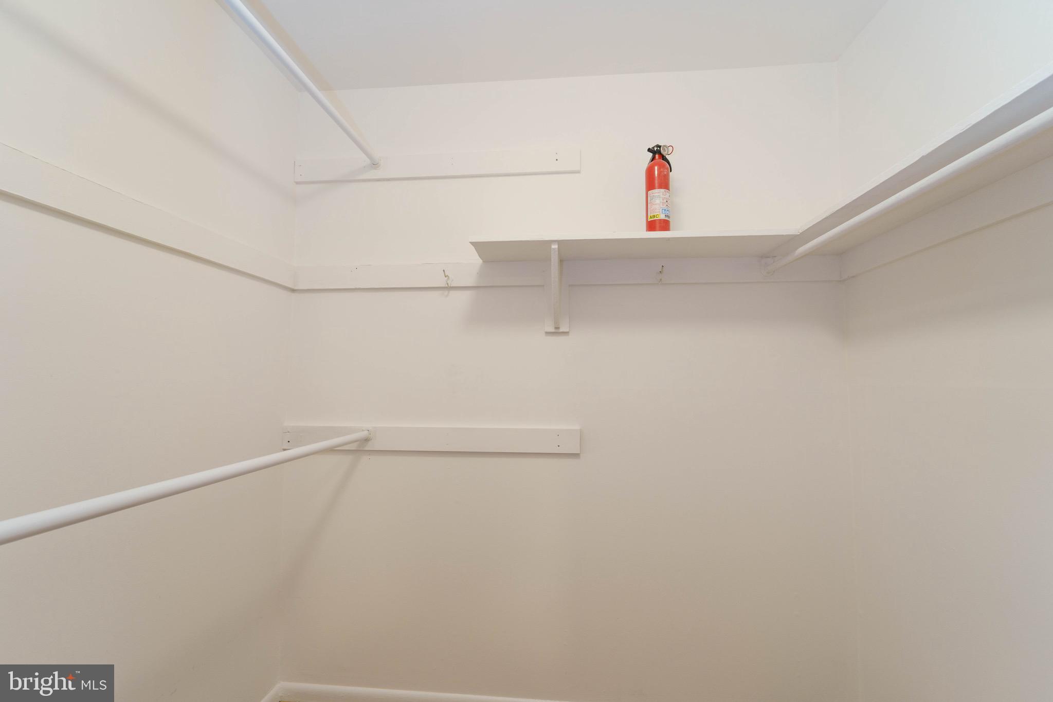 OCCOQUAN RIDGE CONDO - Residential Lease