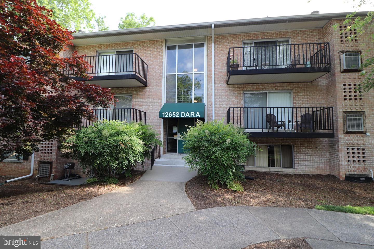OCCOQUAN RIDGE CONDO - Residential Lease