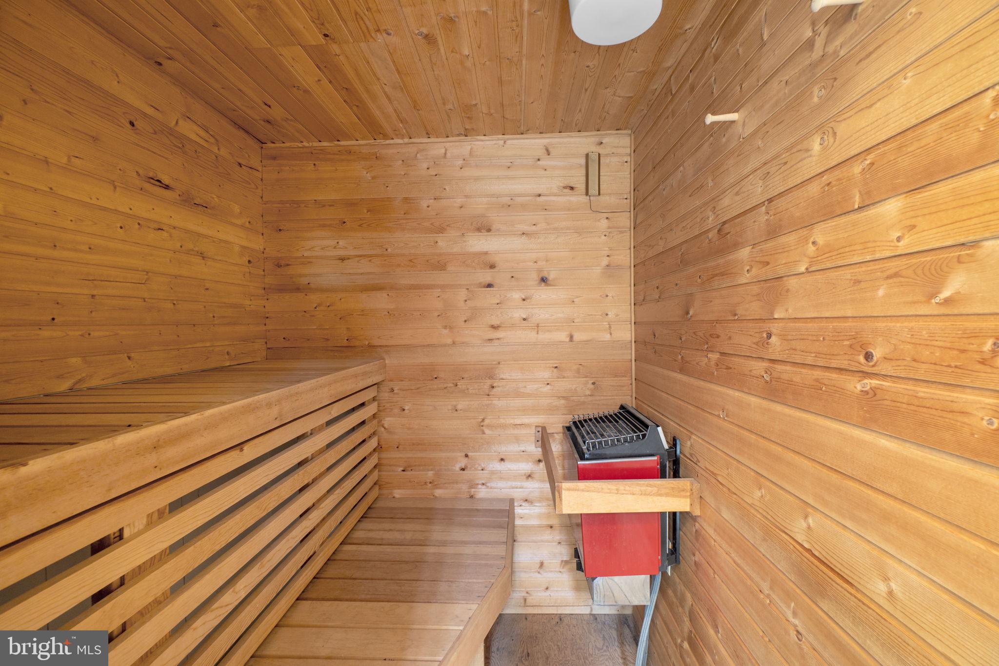 SIMPSON WOODS - Residential