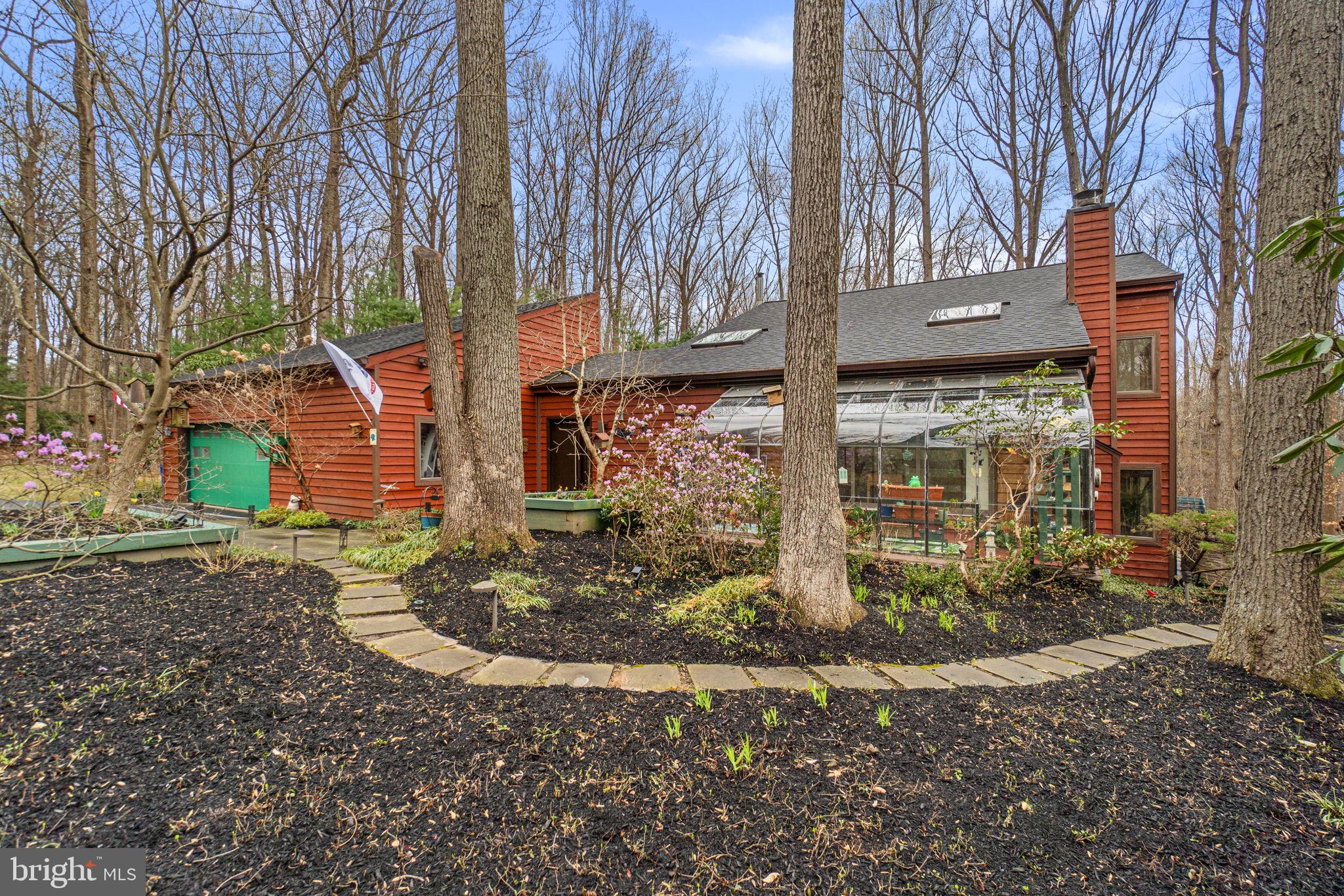 7314 MEADOW WOOD WAY