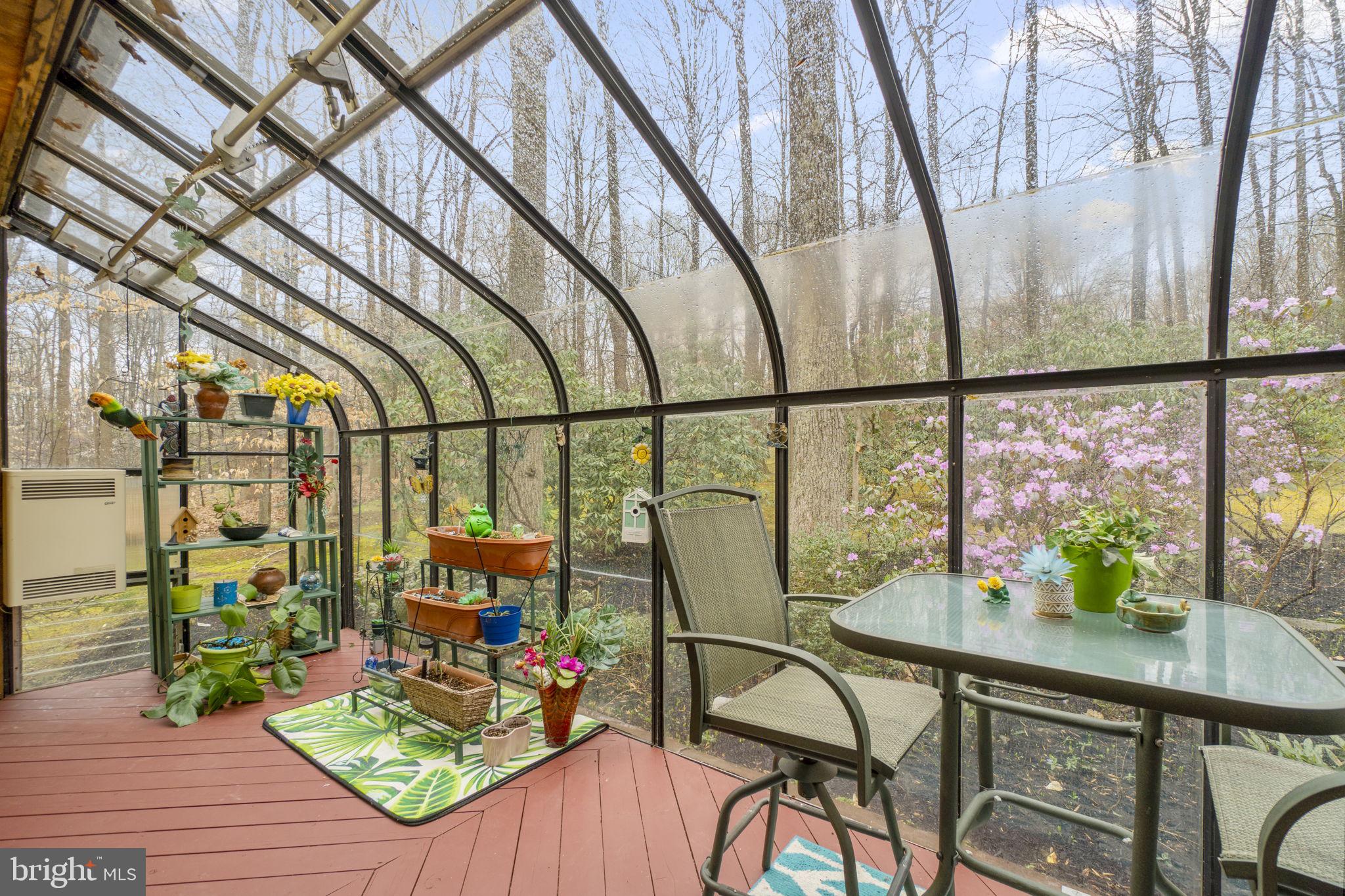 SIMPSON WOODS - Residential