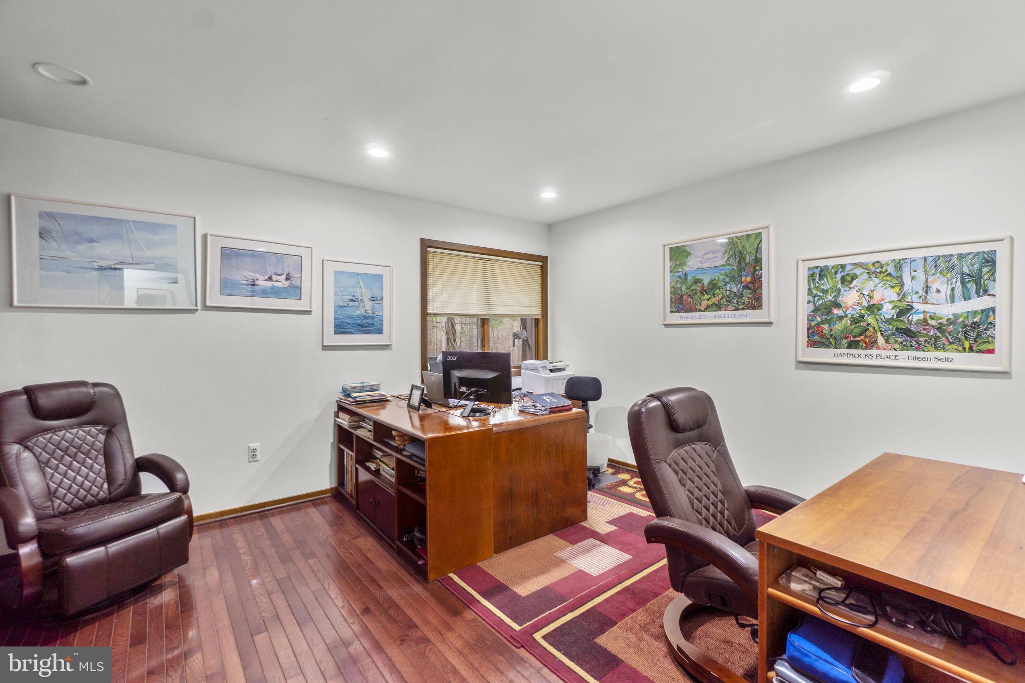 SIMPSON WOODS - Residential