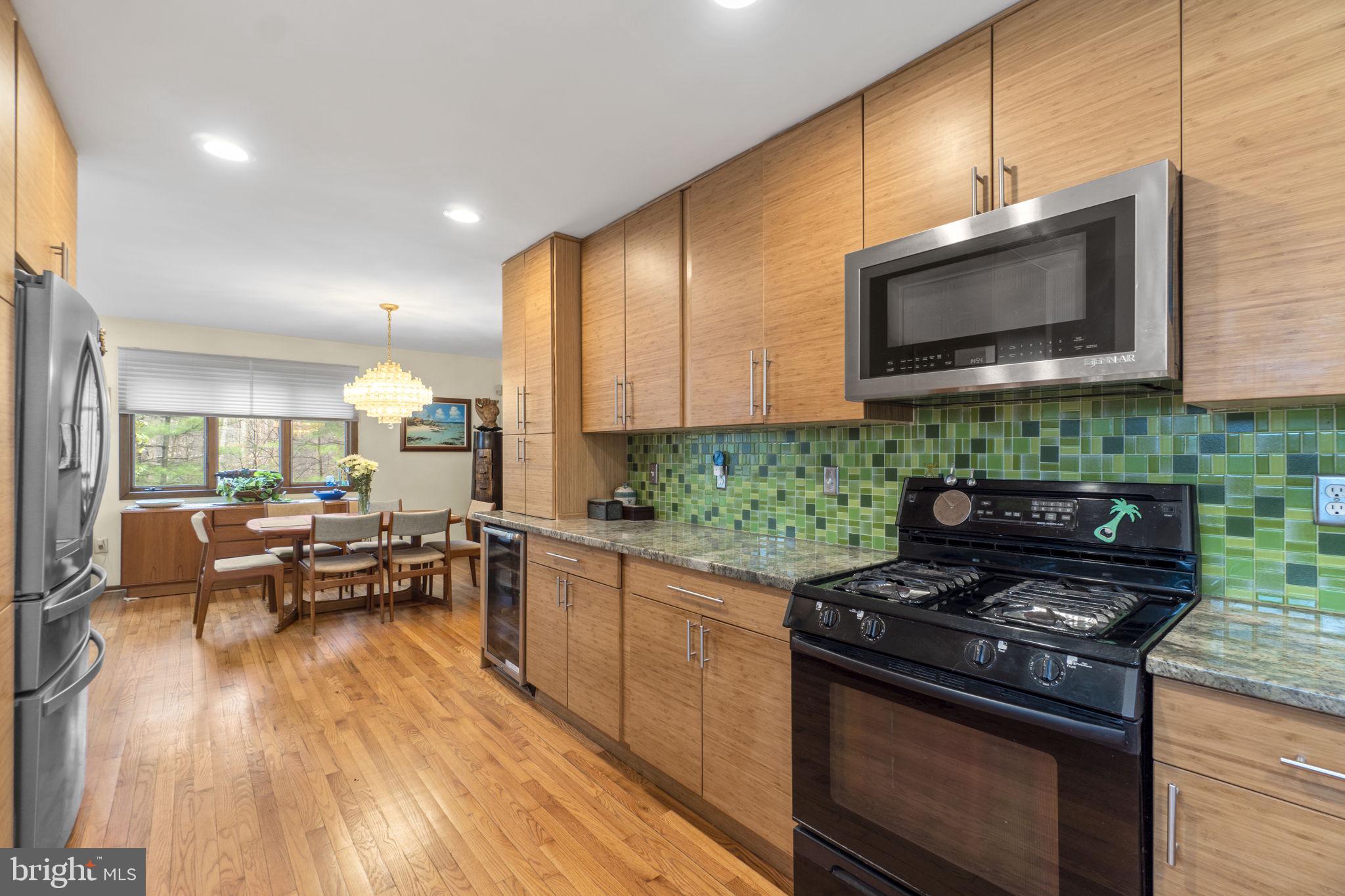 SIMPSON WOODS - Residential