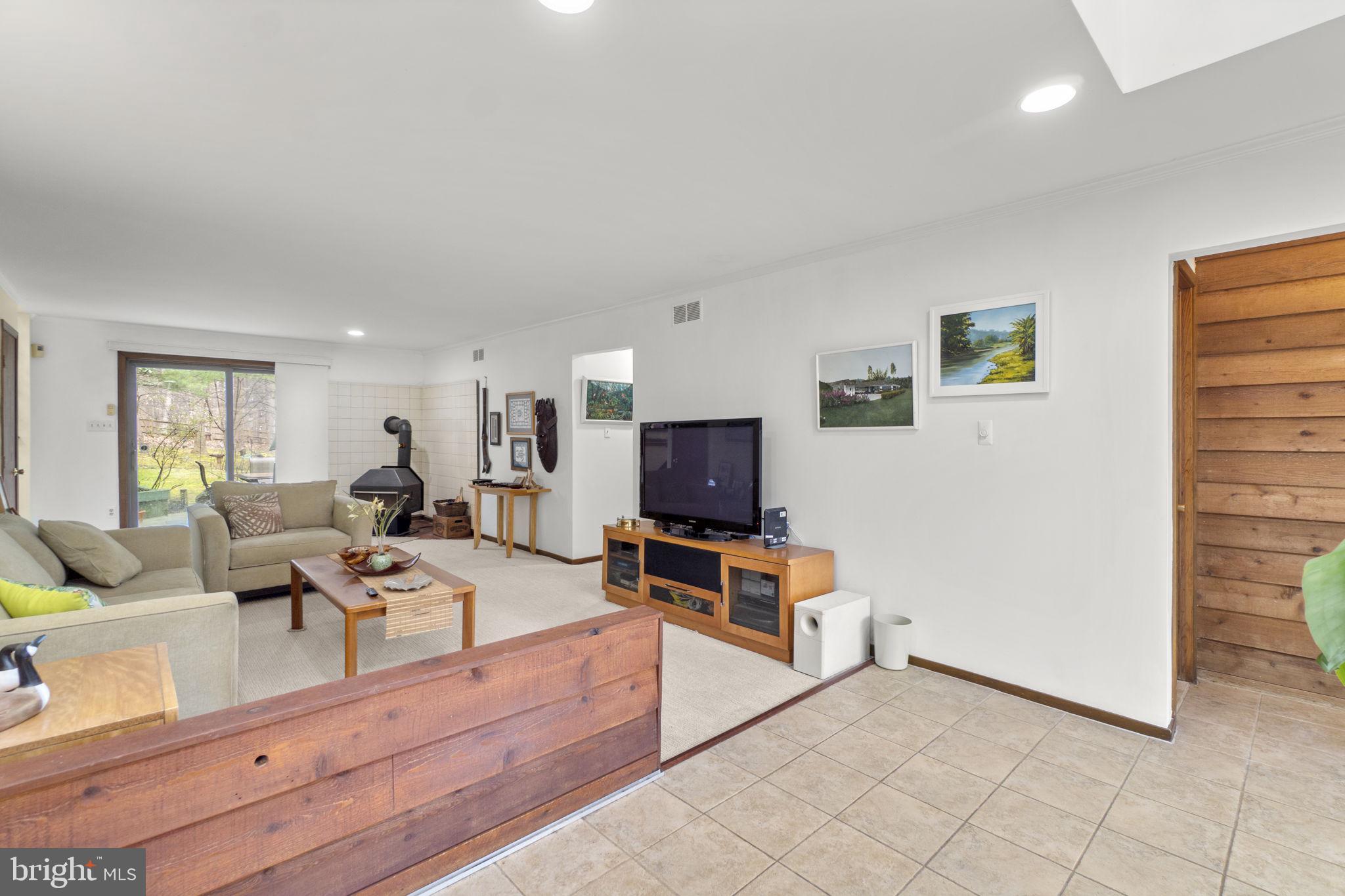 SIMPSON WOODS - Residential