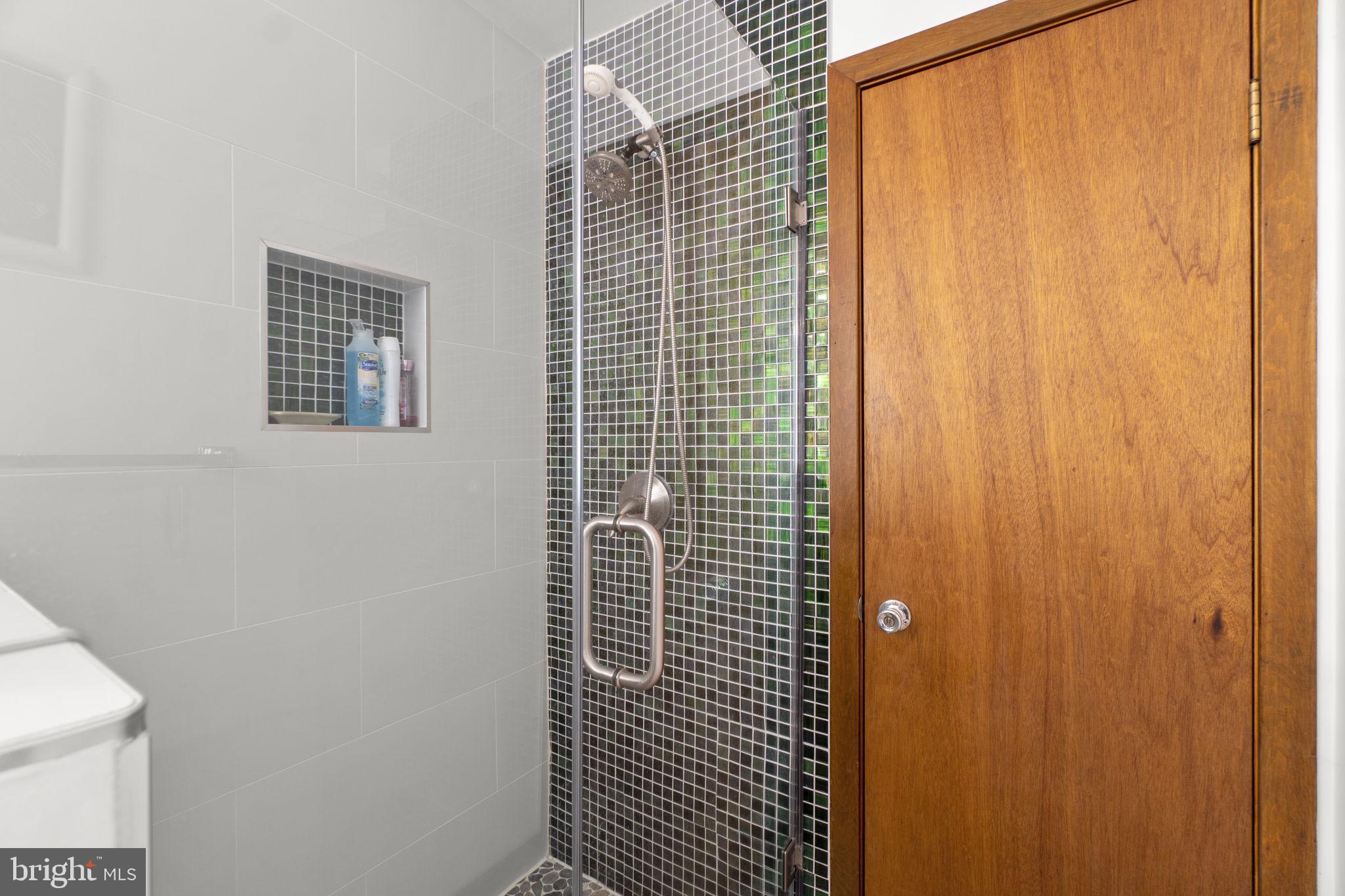 SIMPSON WOODS - Residential