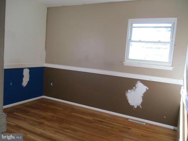 SUBURBIA - Residential