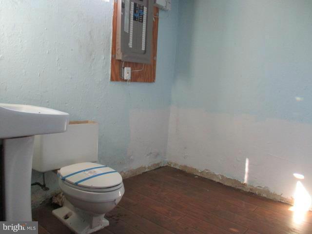 SUBURBIA - Residential