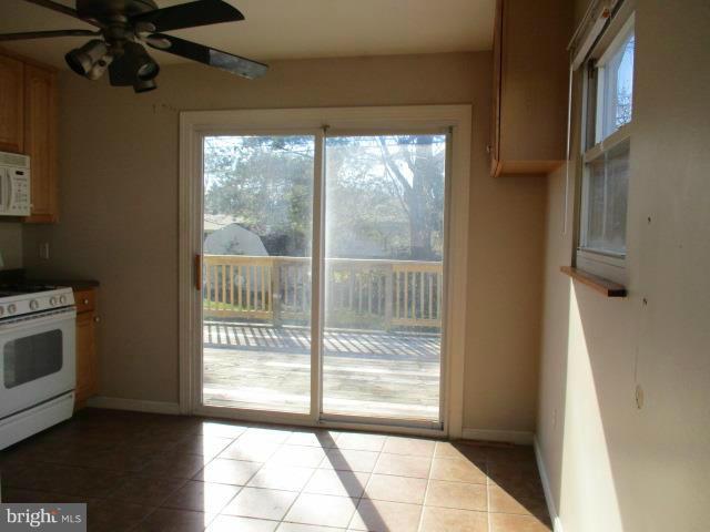 SUBURBIA - Residential