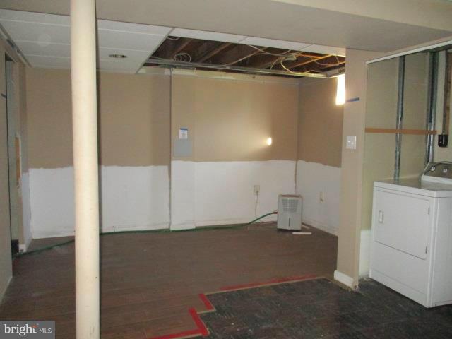 SUBURBIA - Residential