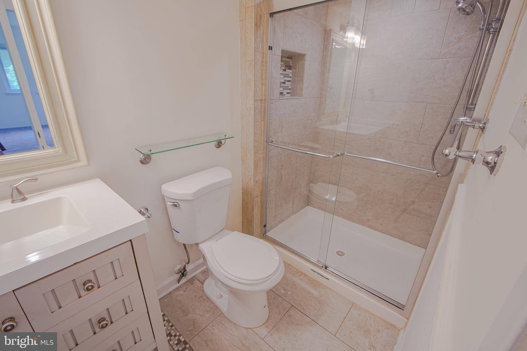 PINES CONDO - Residential