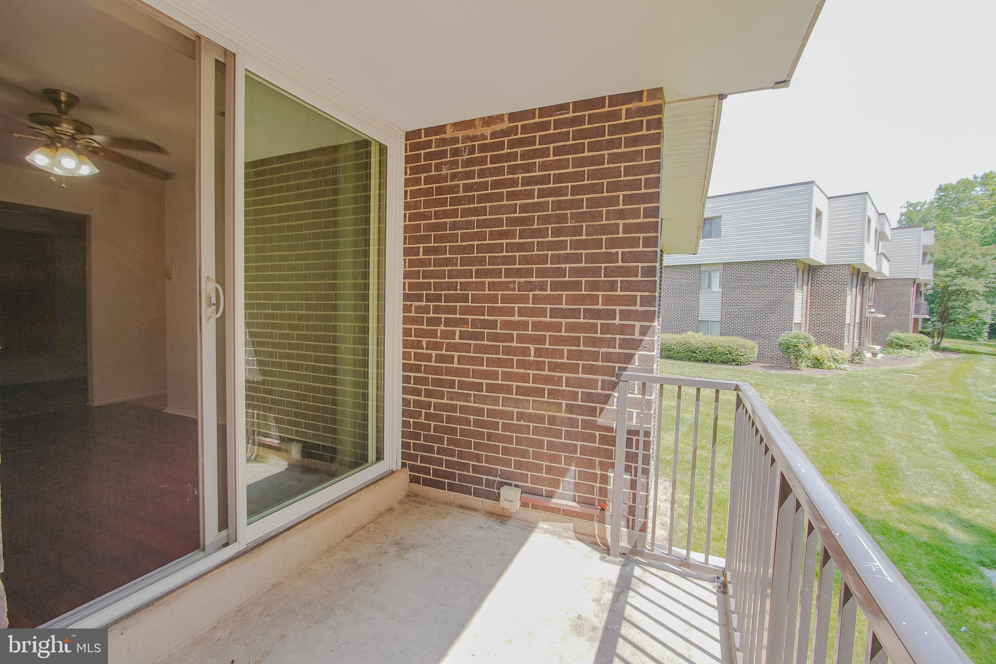 PINES CONDO - Residential