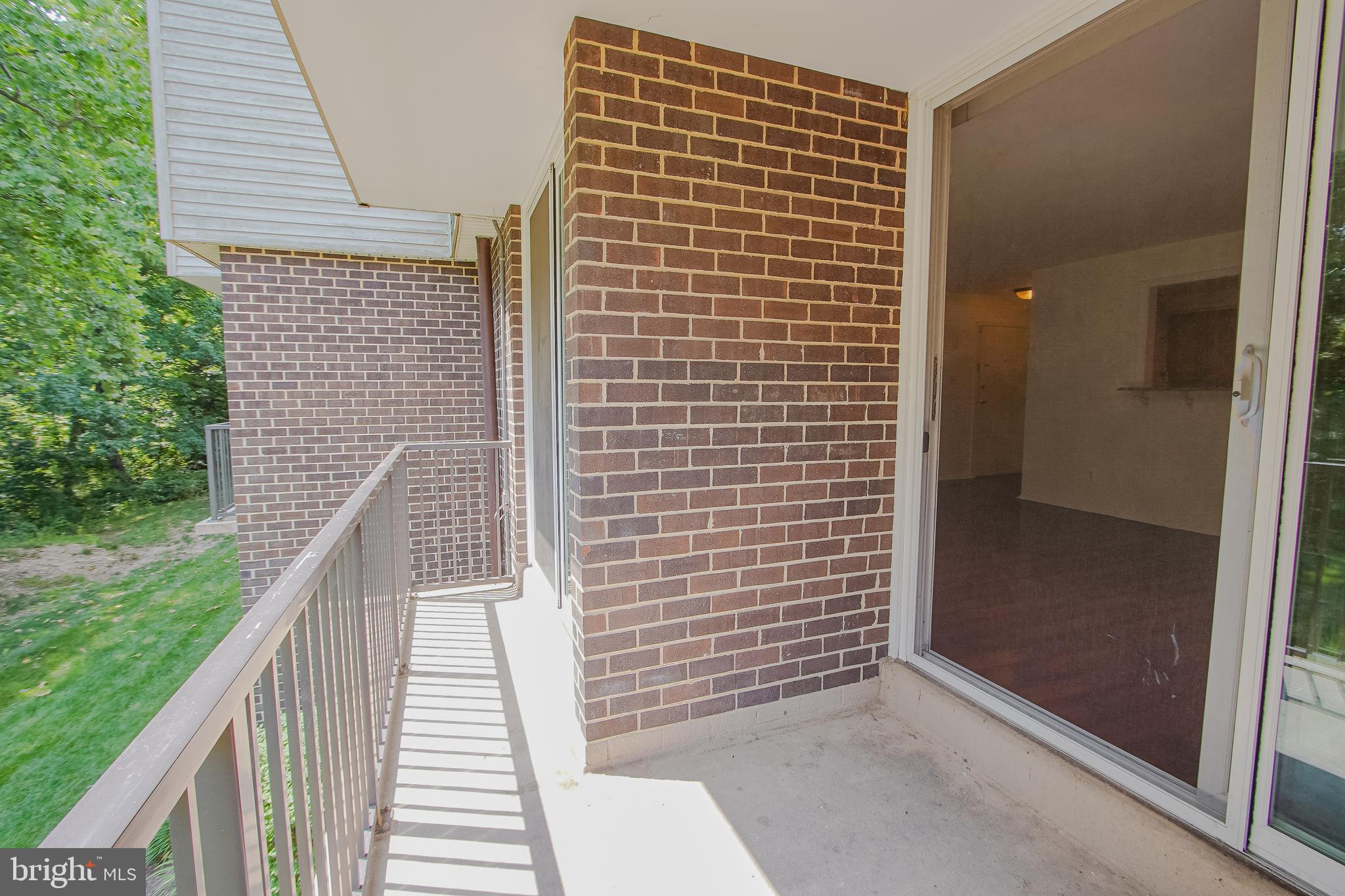 PINES CONDO - Residential