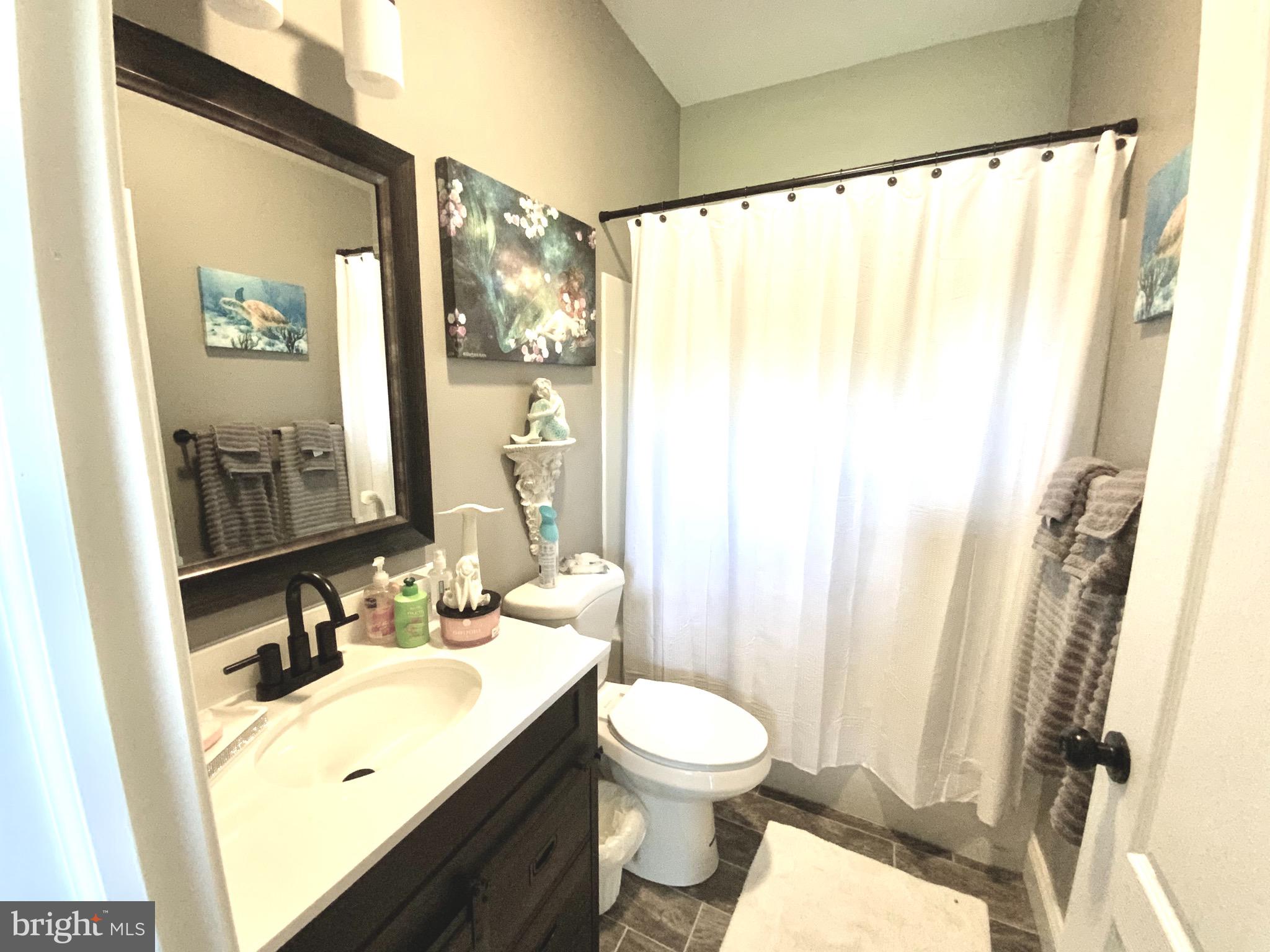 LAKEWOOD - Residential