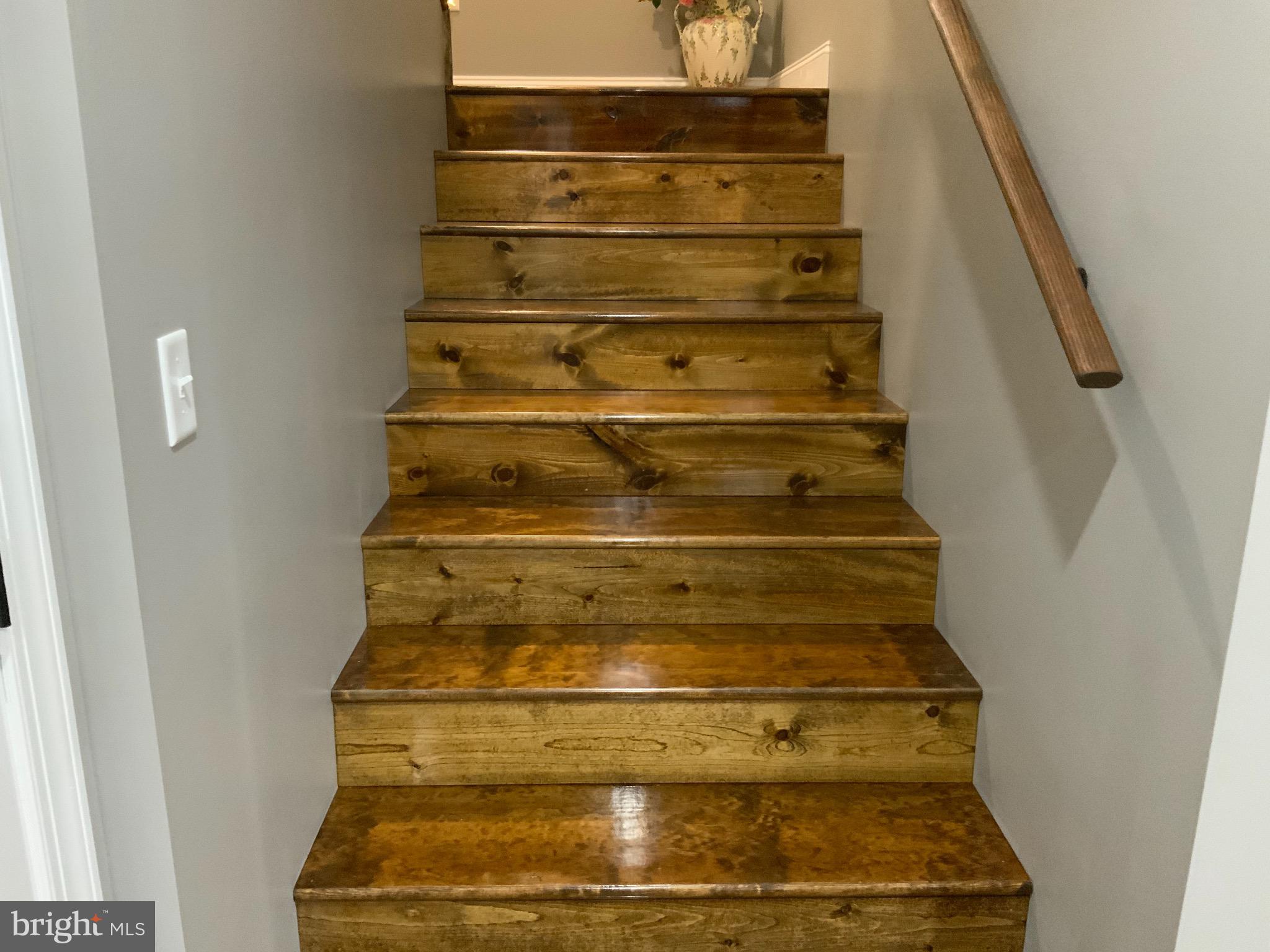 LAKEWOOD - Residential