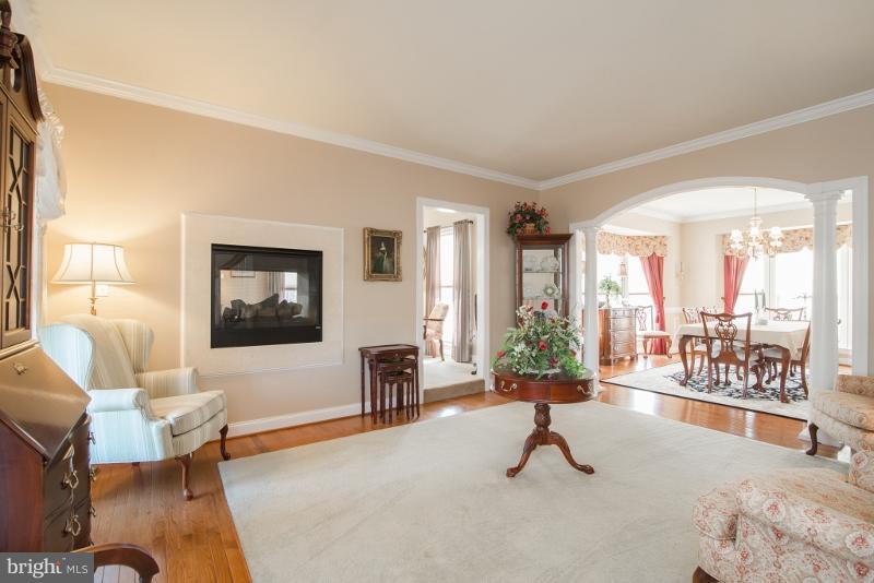 SPRUCE HILL ESTATES - Residential