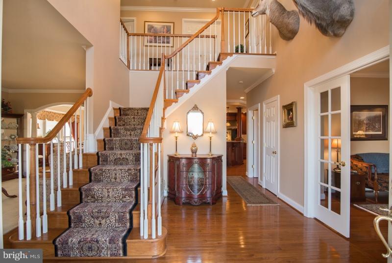 SPRUCE HILL ESTATES - Residential