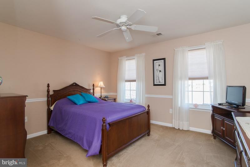 SPRUCE HILL ESTATES - Residential