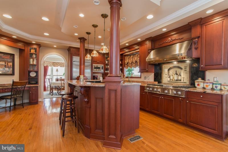 SPRUCE HILL ESTATES - Residential