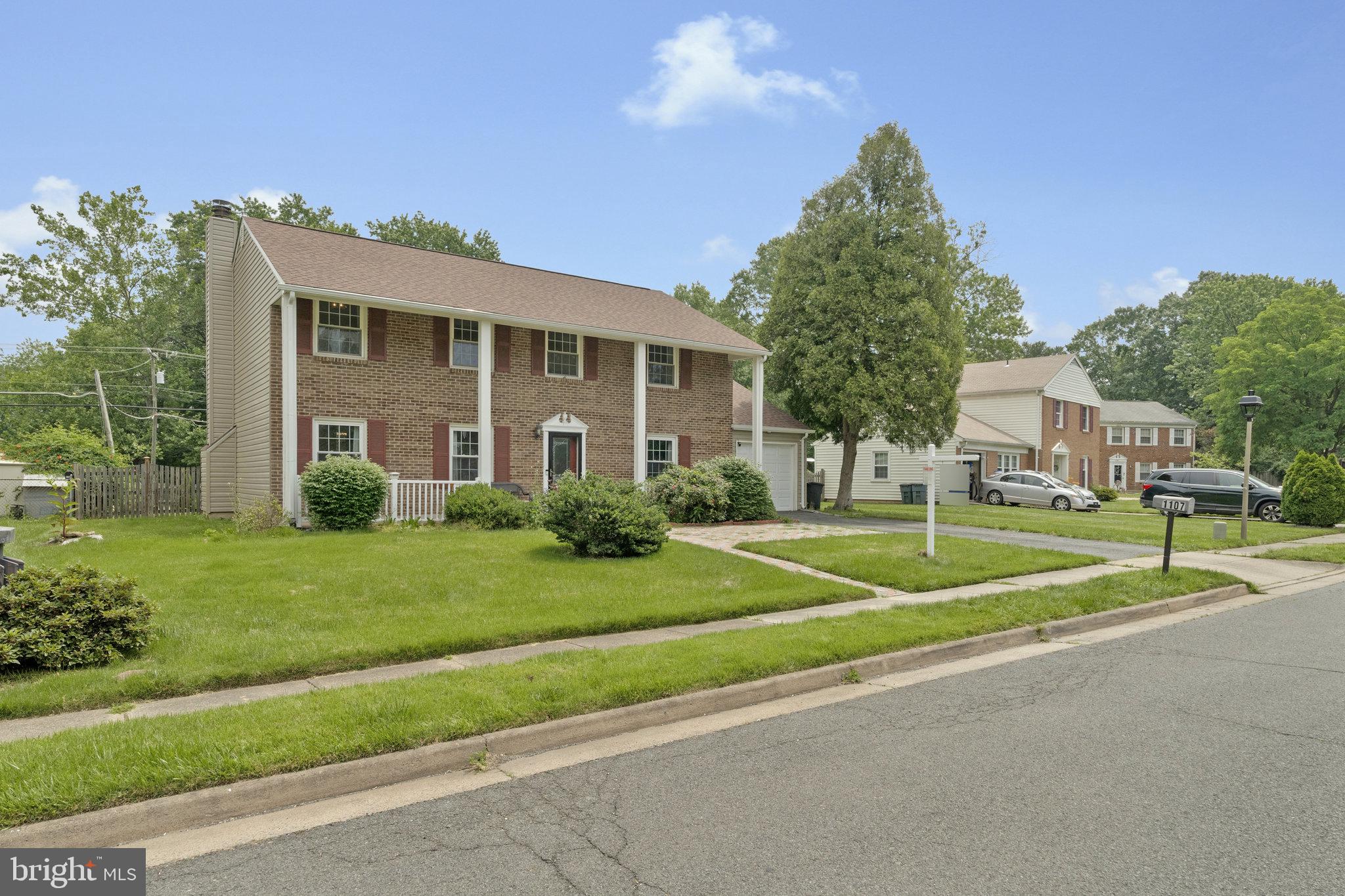 1107 TREESIDE LANE