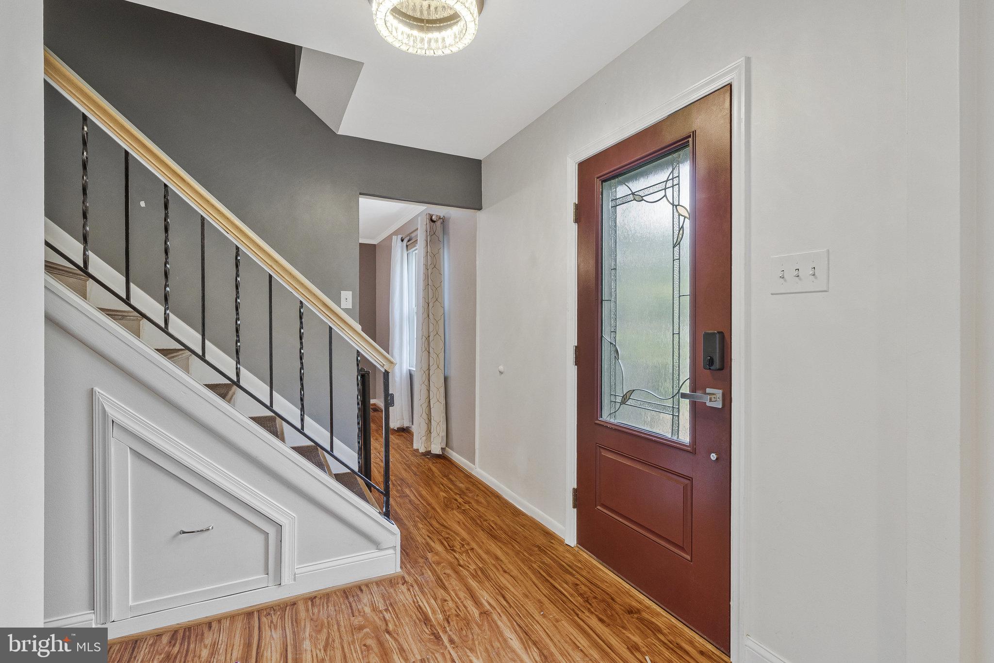 1107 TREESIDE LANE