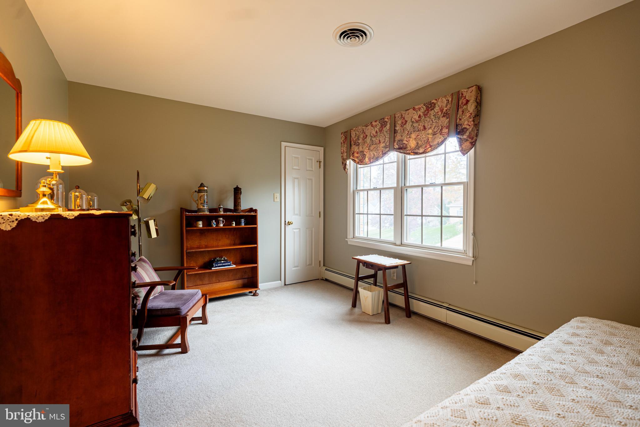 PENN NATIONAL GOLF COURSE COMMUNITY - Residential