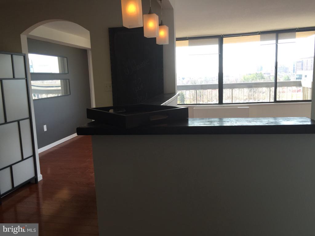 FALLS CHURCH - Residential Lease