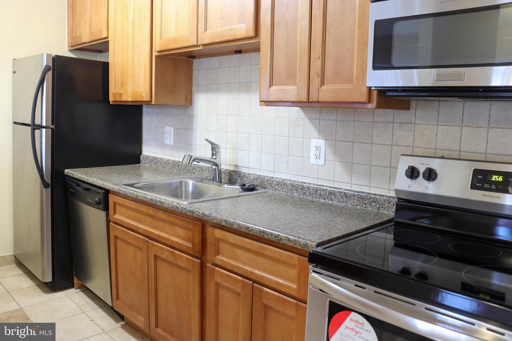 6307 HIL MAR DRIVE 5