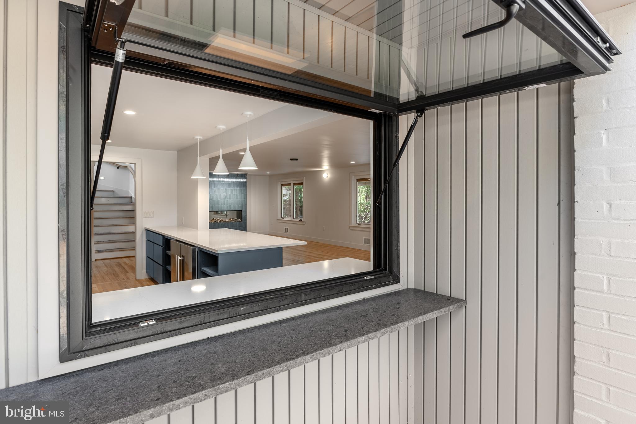 COLLEGE HEIGHTS - Residential