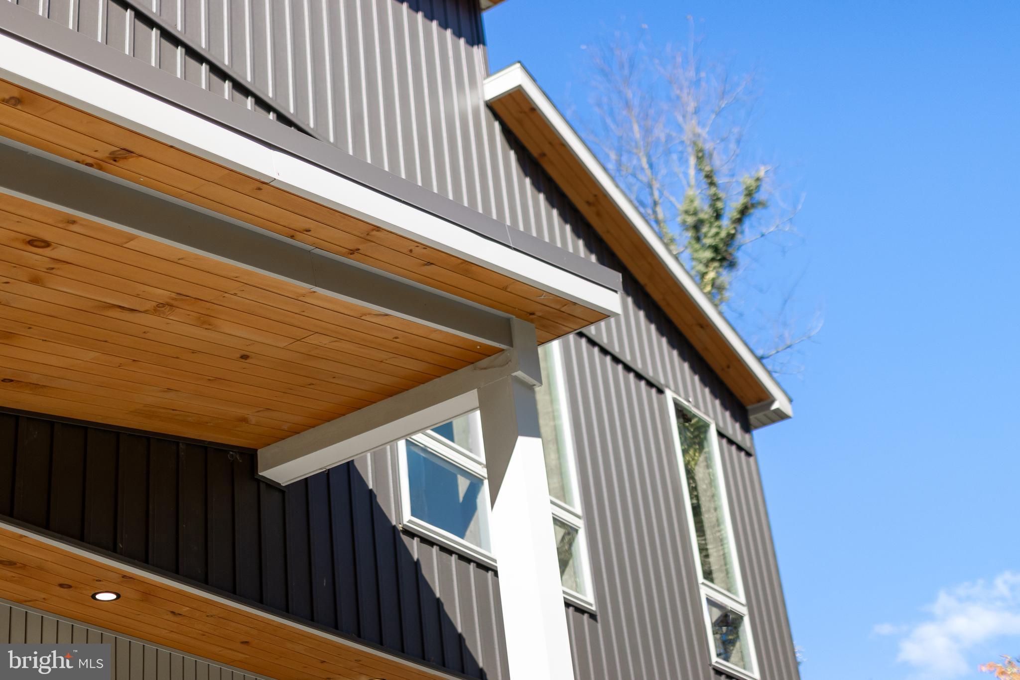 COLLEGE HEIGHTS - Residential