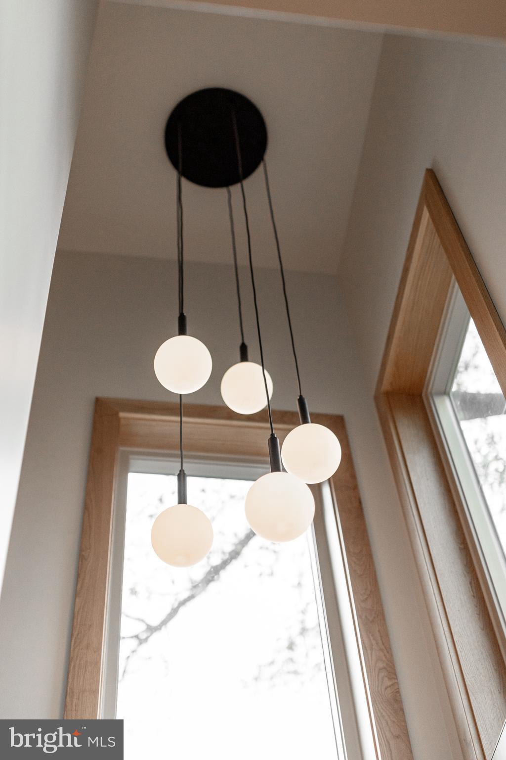 COLLEGE HEIGHTS - Residential