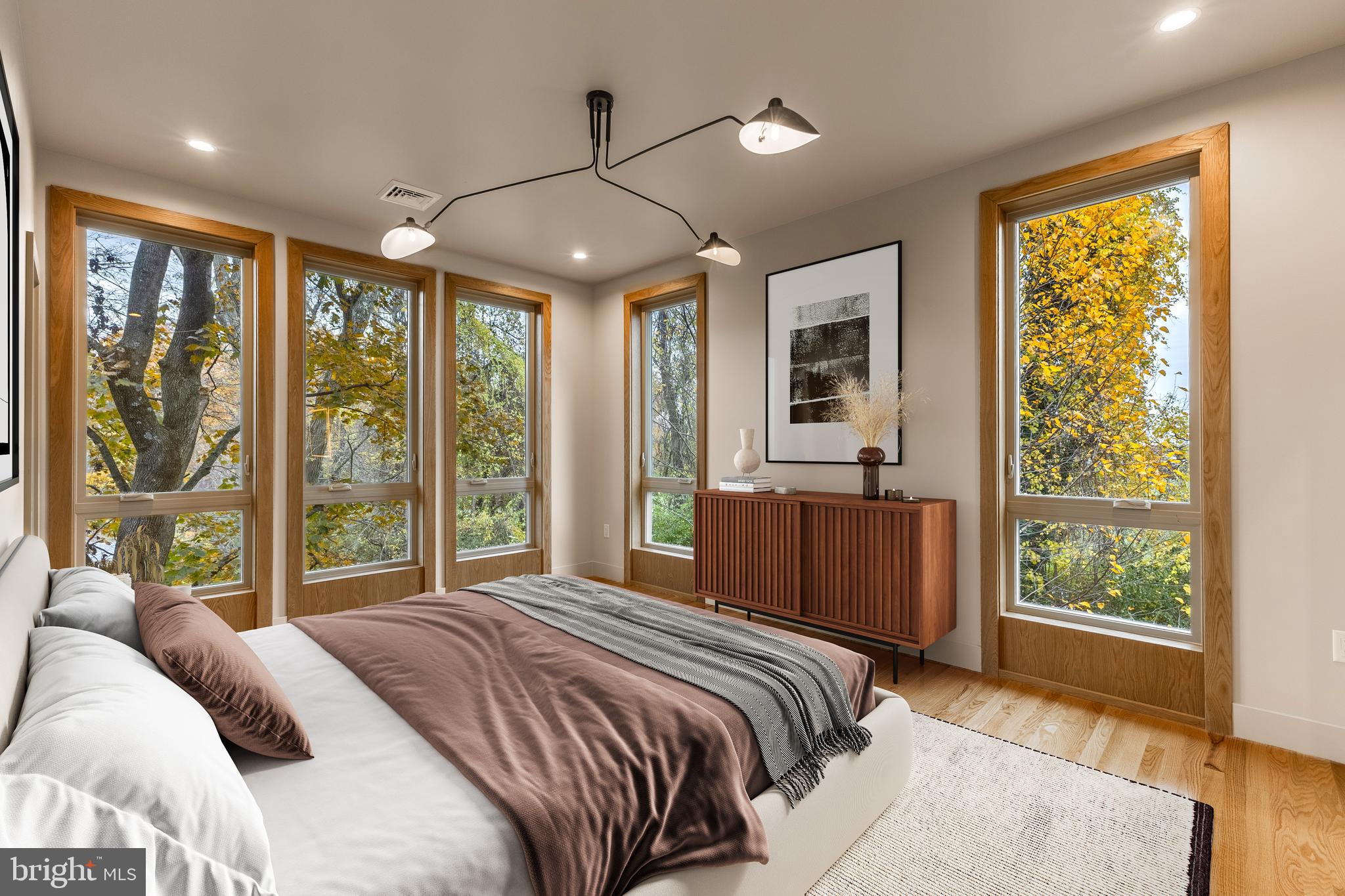 COLLEGE HEIGHTS - Residential