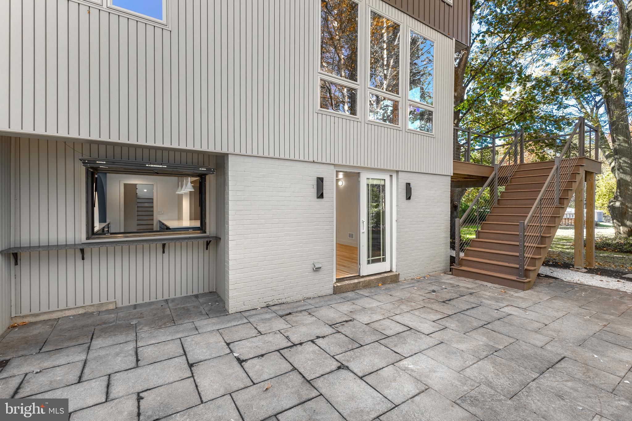 COLLEGE HEIGHTS - Residential