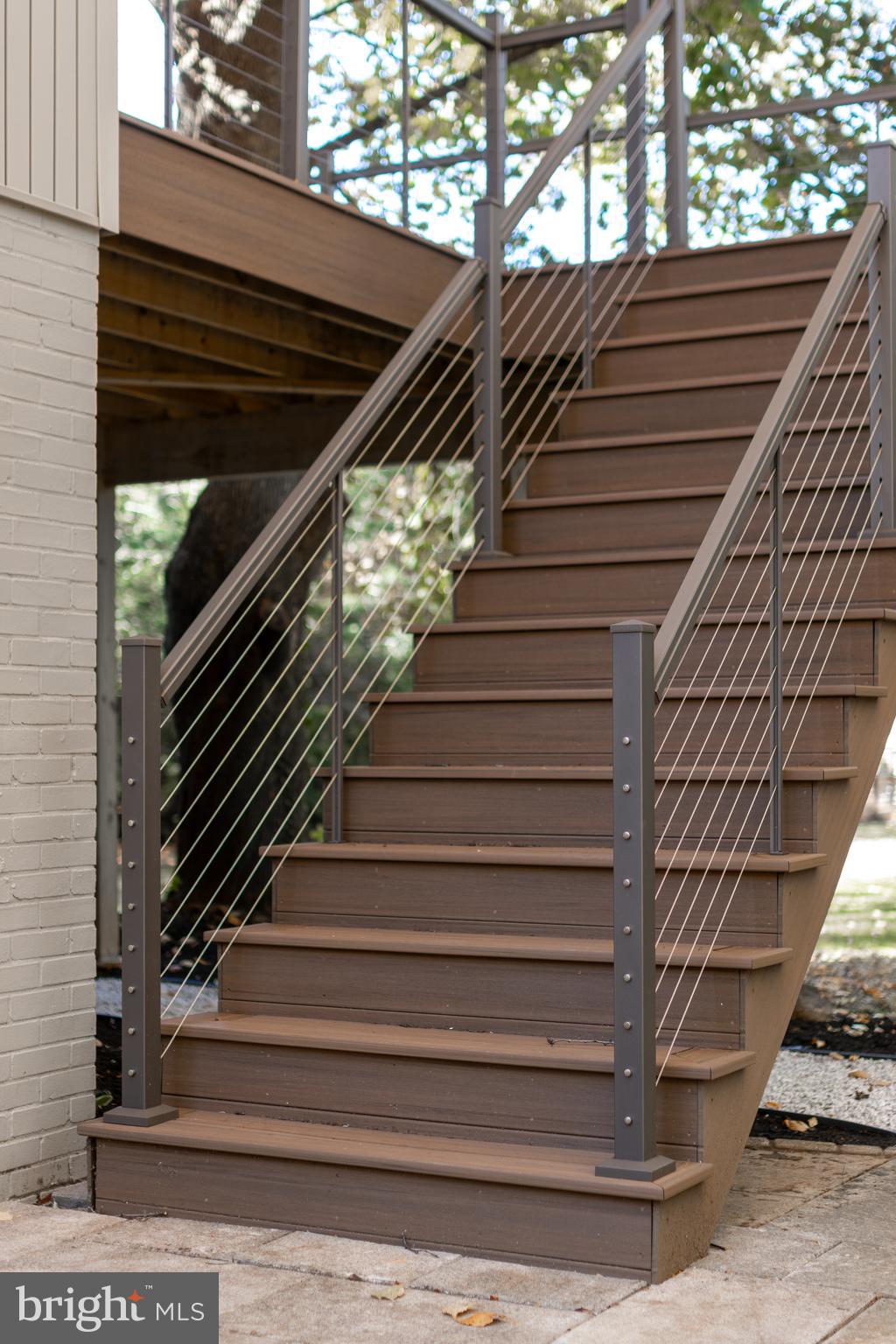 COLLEGE HEIGHTS - Residential