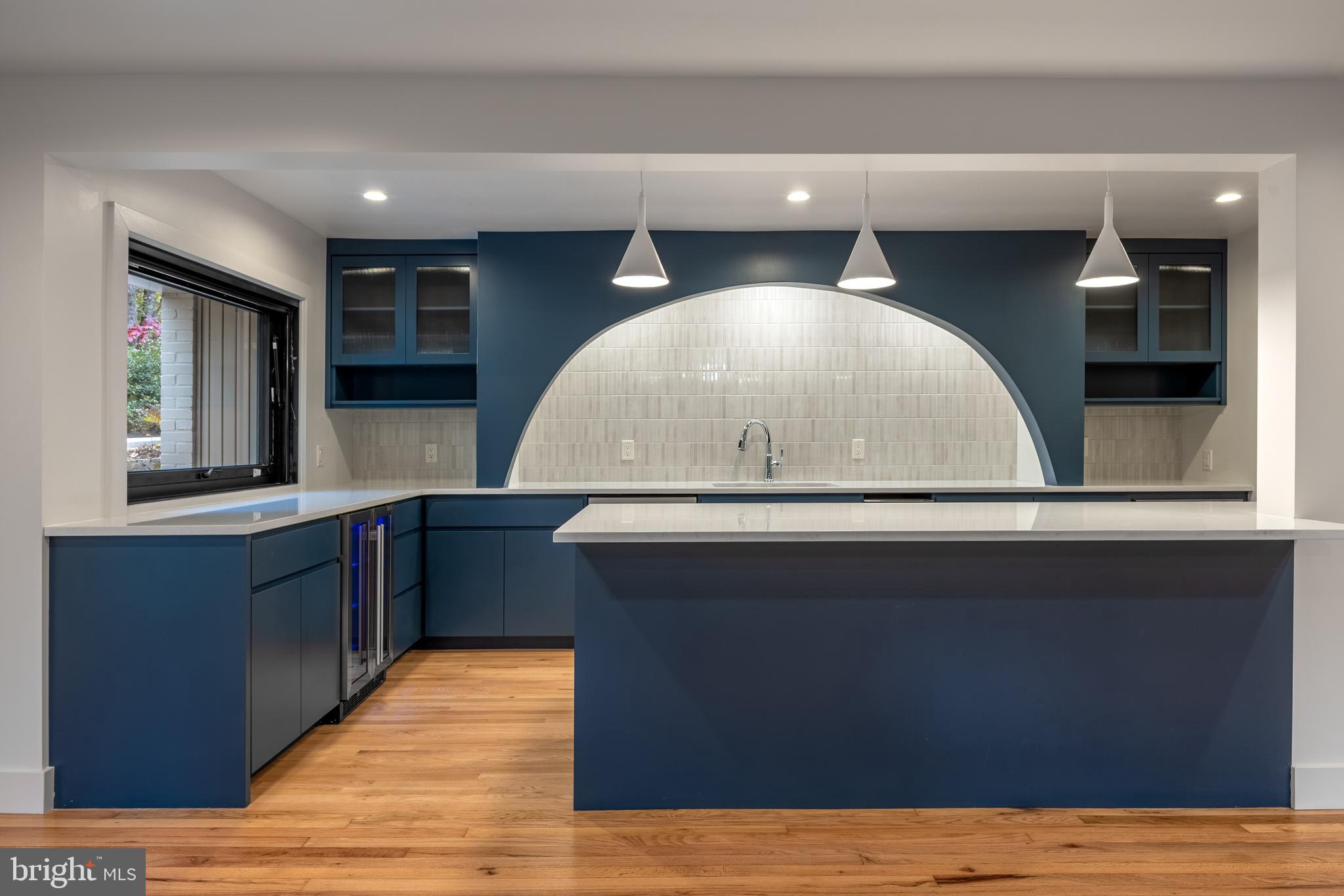 COLLEGE HEIGHTS - Residential