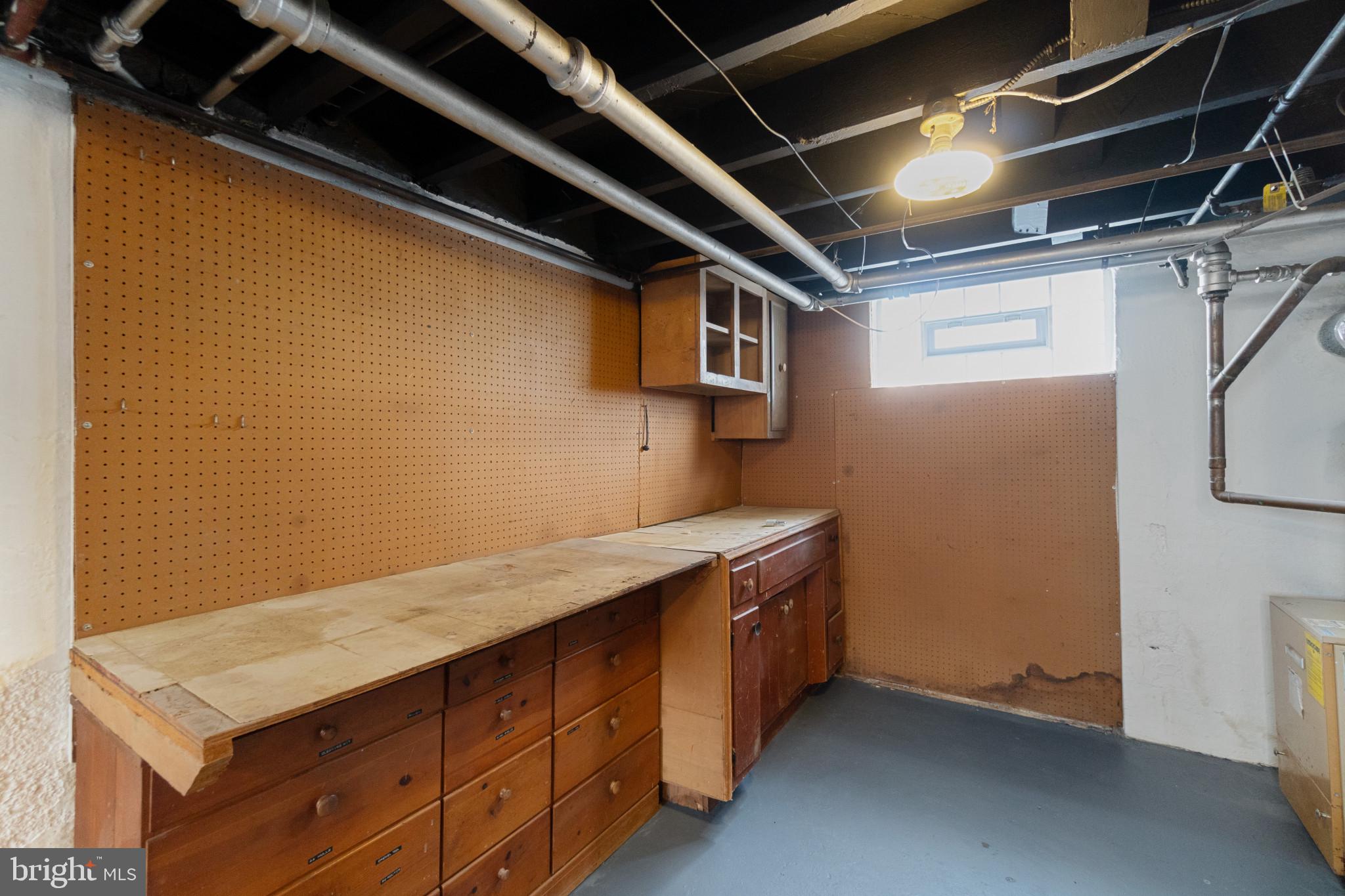 OVERLEA - Residential