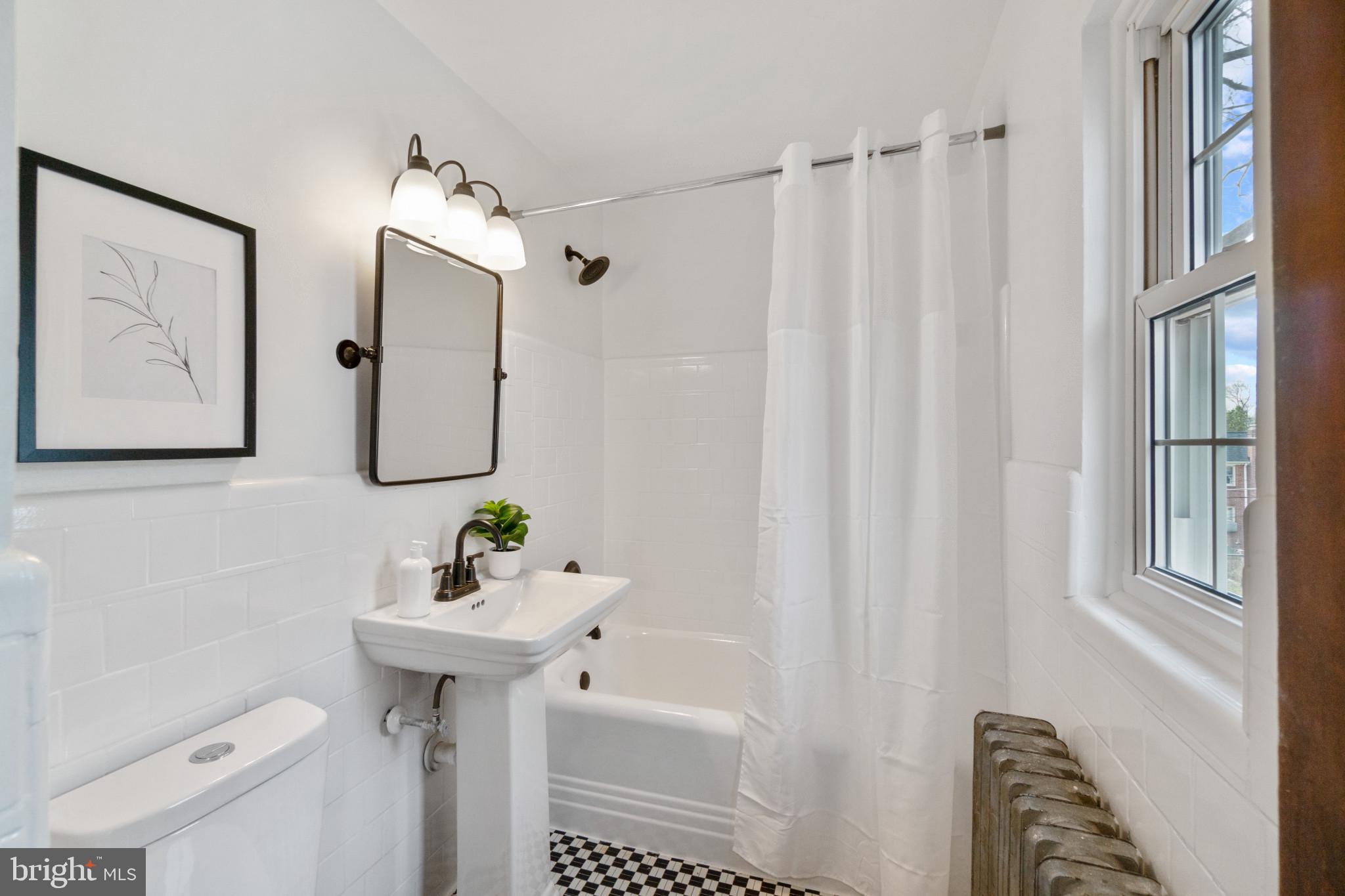 OVERLEA - Residential