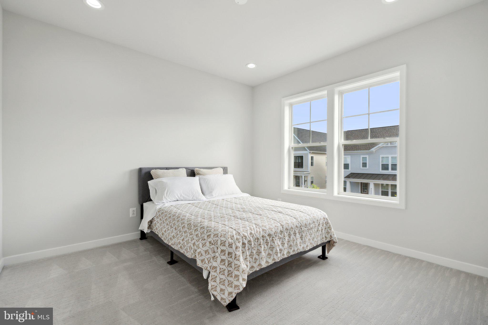 BRAMBLETON - Residential