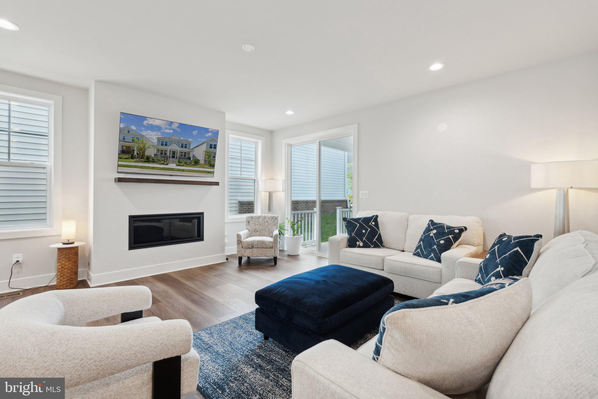 BRAMBLETON - Residential