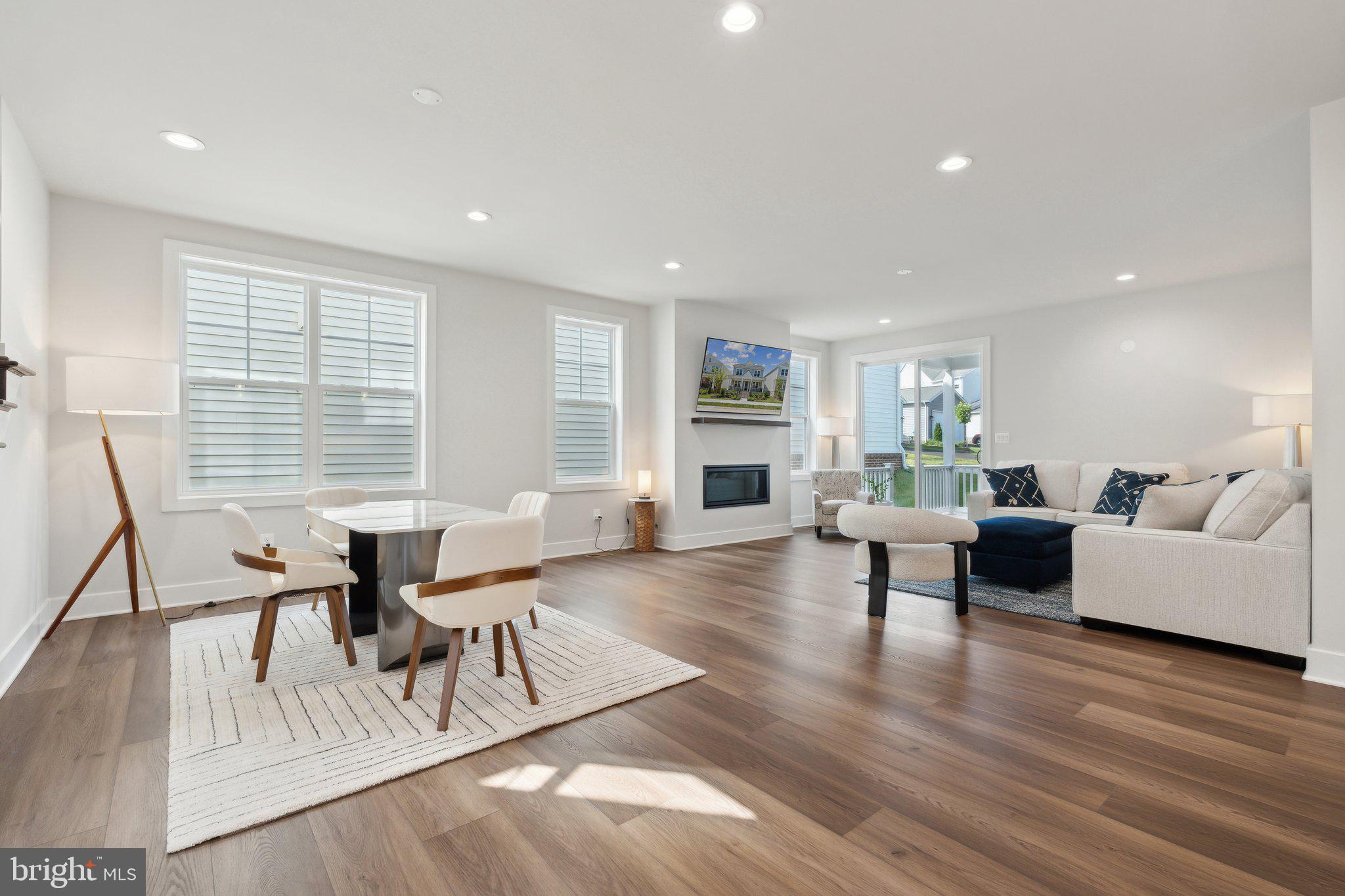 BRAMBLETON - Residential