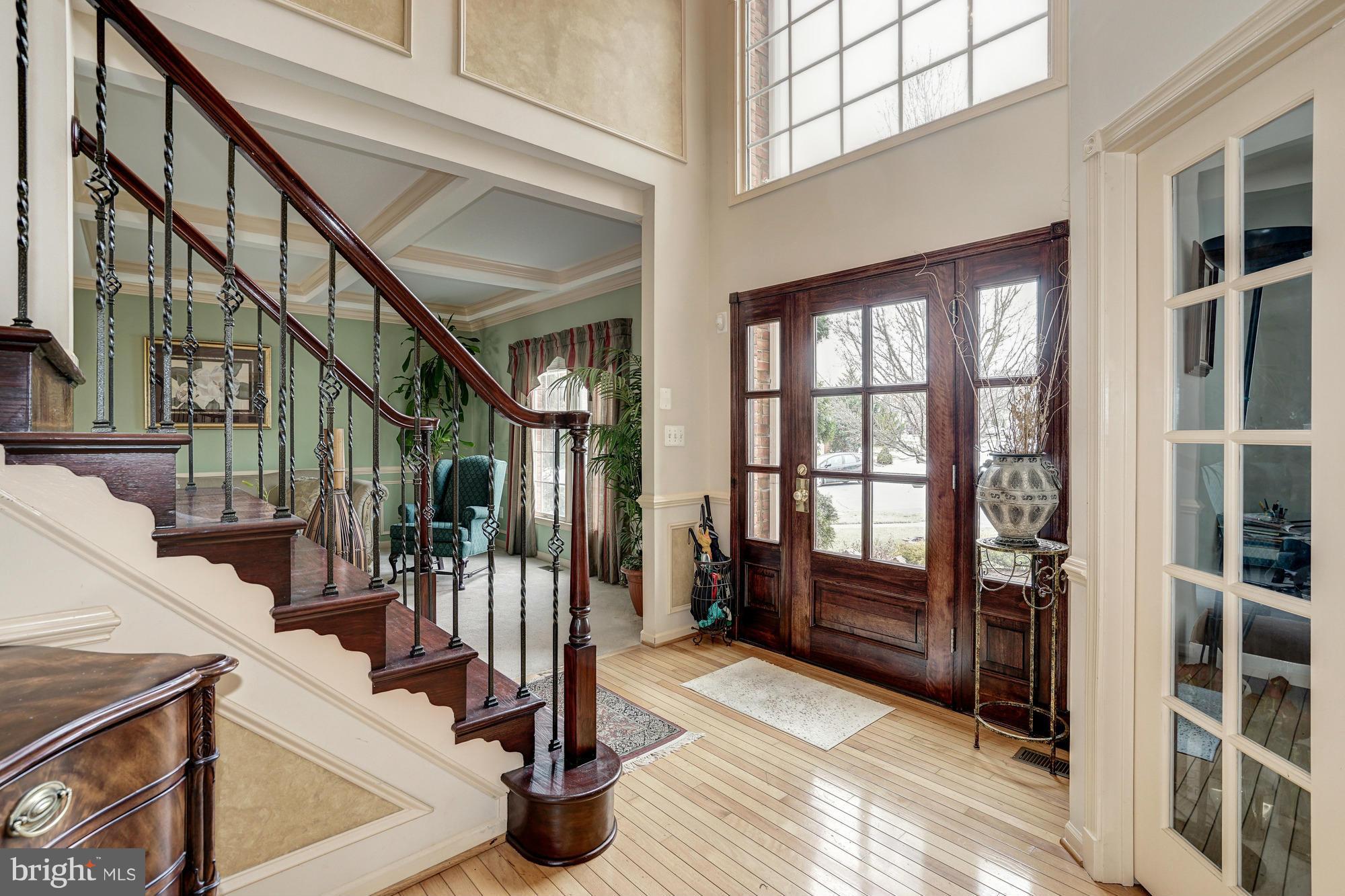 SOUTH RIDING - Residential