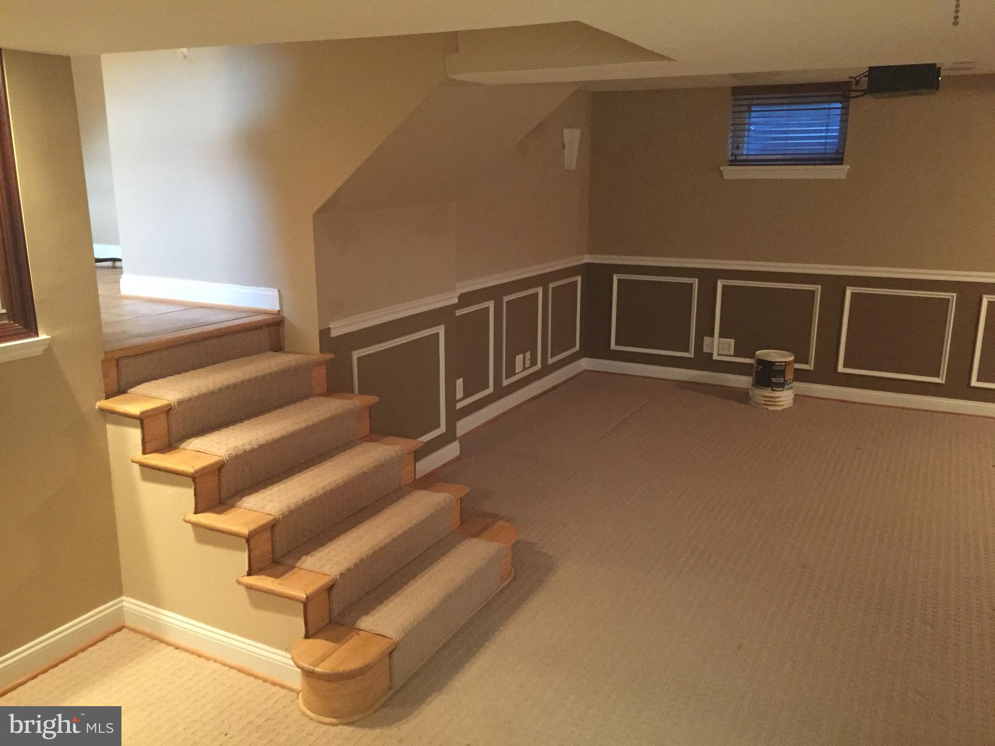 ARLINGWOOD - Residential Lease