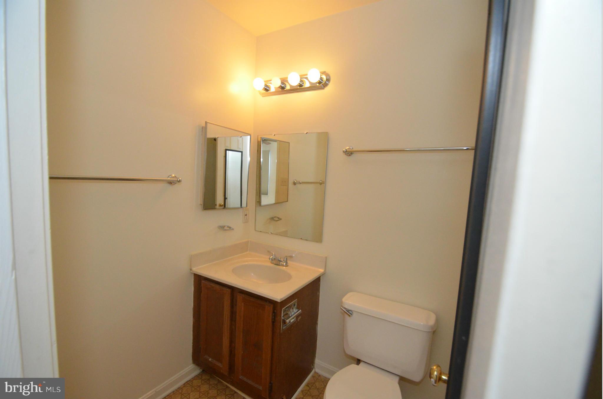 HAYFIELD VIEW - Residential Lease