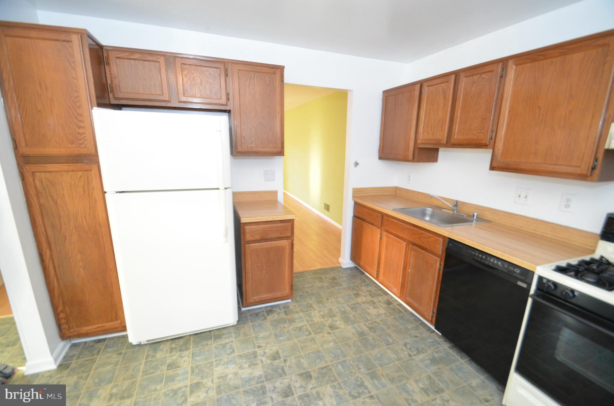 HAYFIELD VIEW - Residential Lease