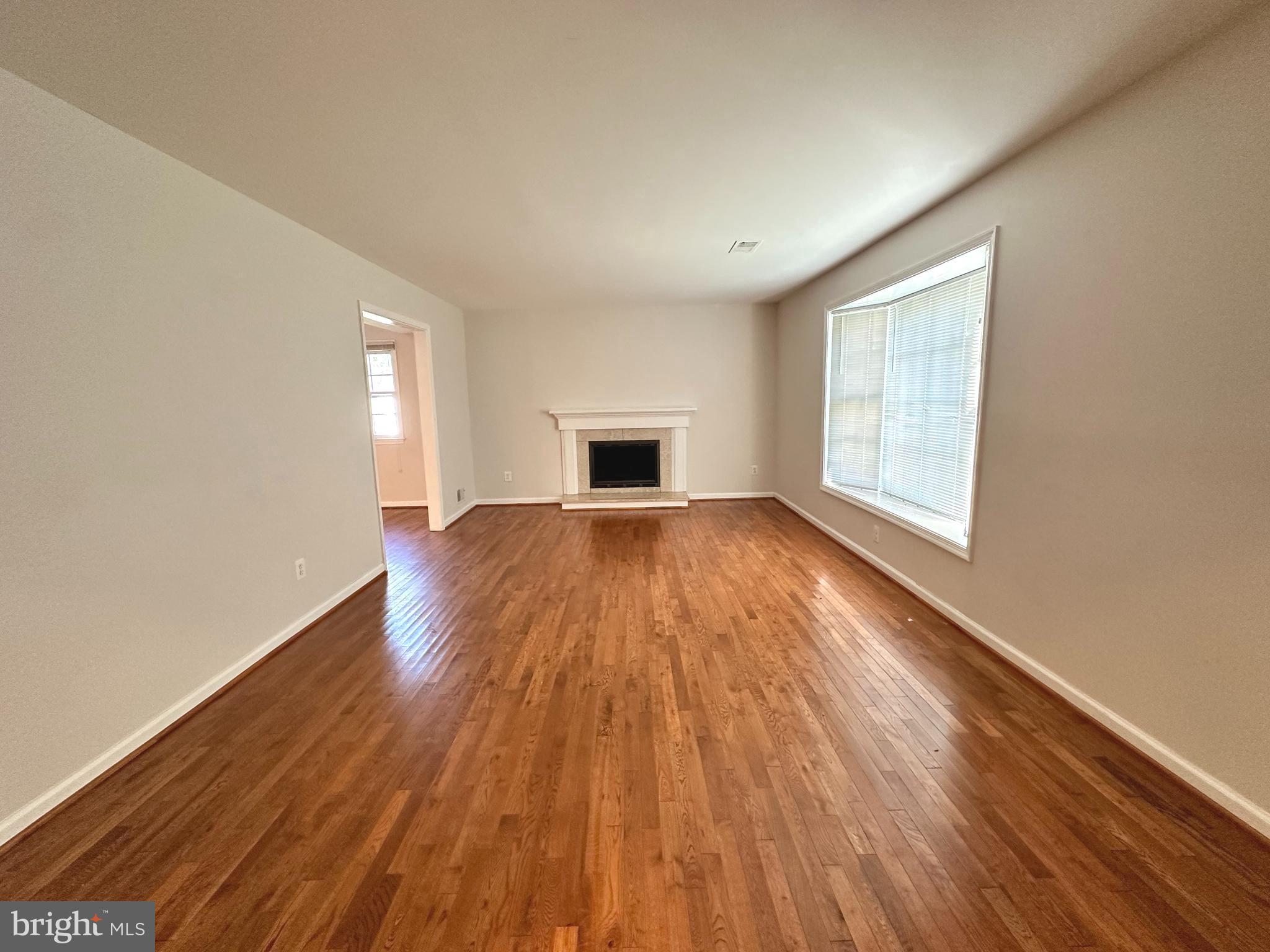 HOLMES - Residential Lease