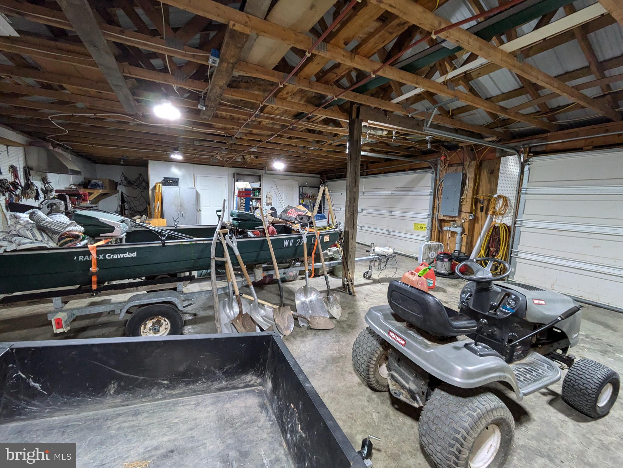 LOST RIVER RIDGE CIRCLE - Residential