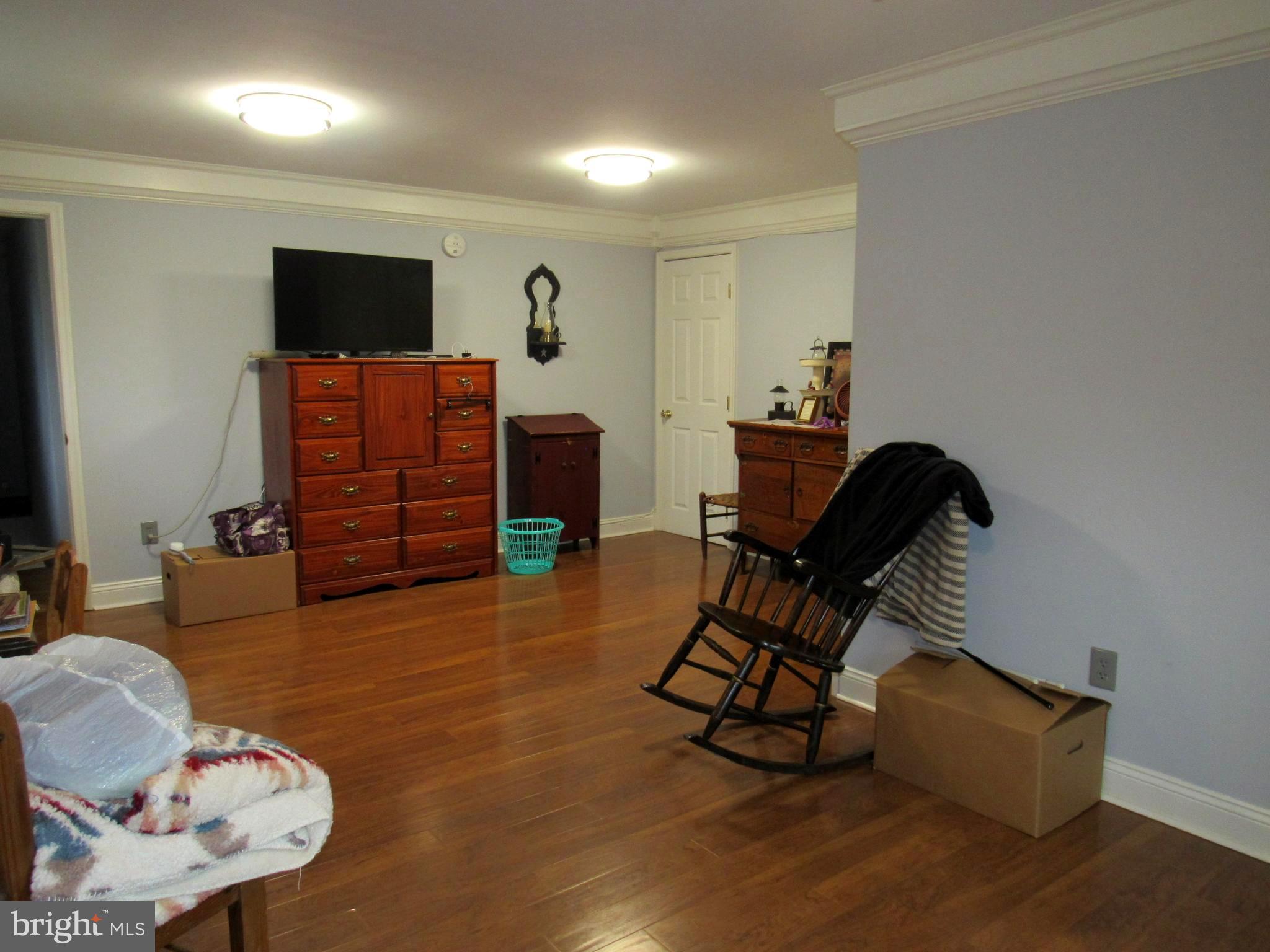 LOST RIVER RIDGE CIRCLE - Residential