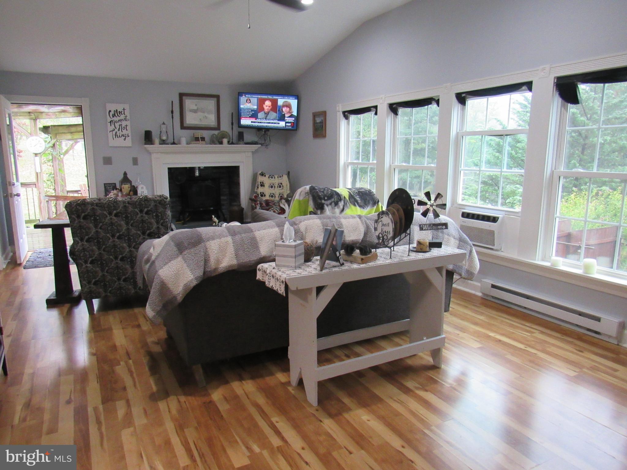 LOST RIVER RIDGE CIRCLE - Residential